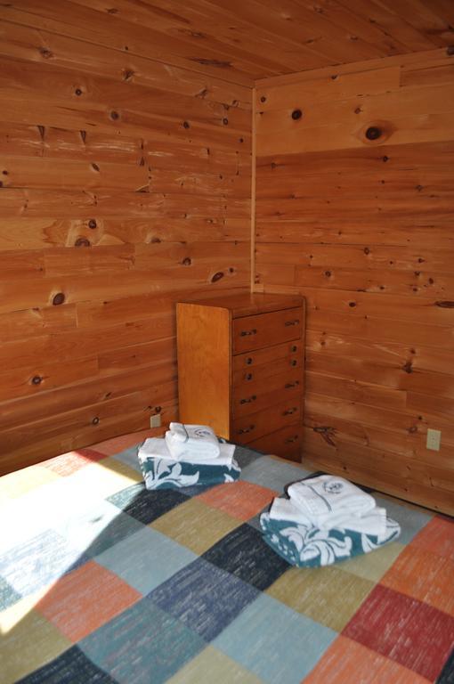 沉睡驼鹿山林小屋 Birch Plain 外观 照片